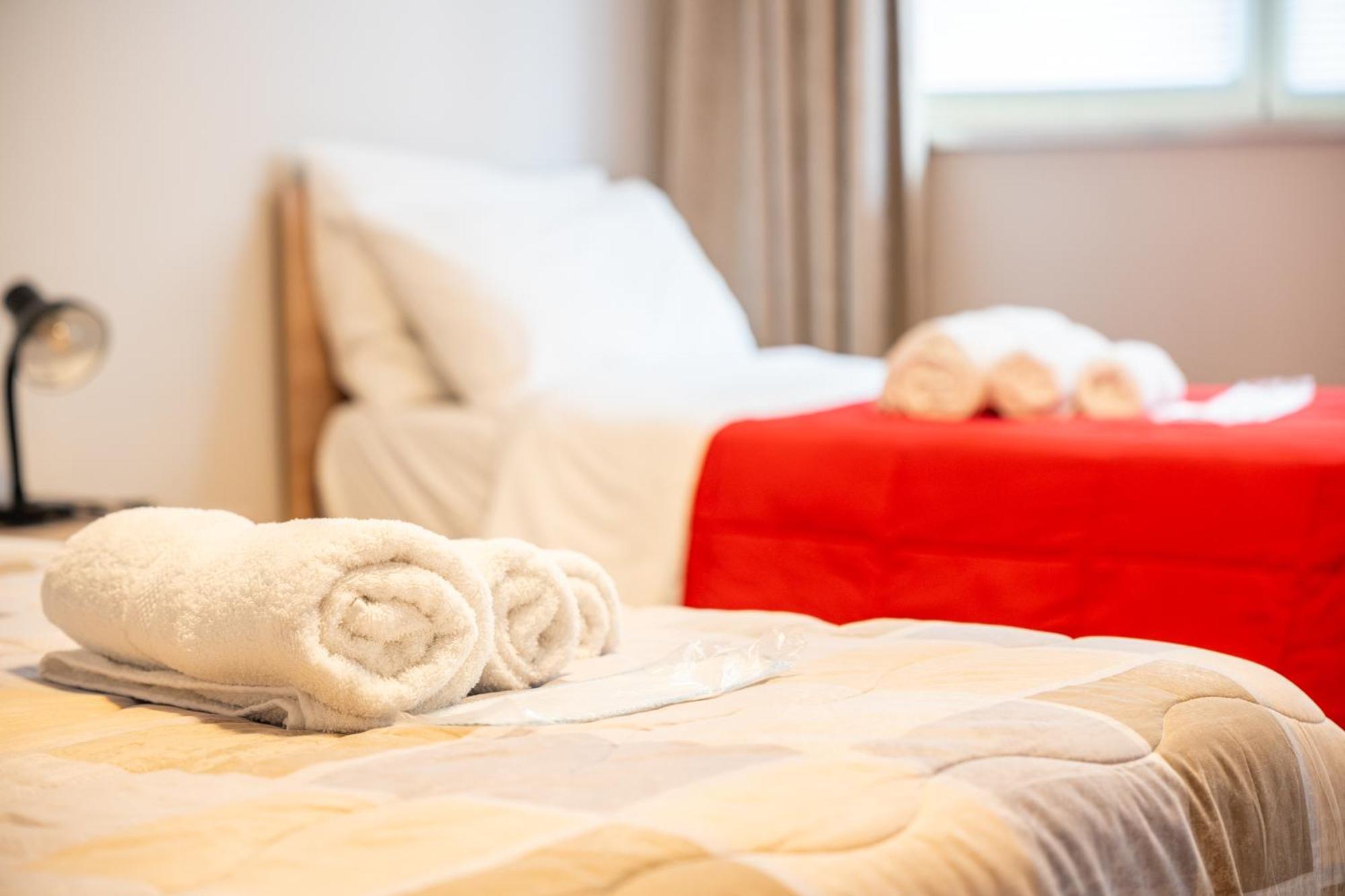 Catina Domus Hotel Катания Екстериор снимка