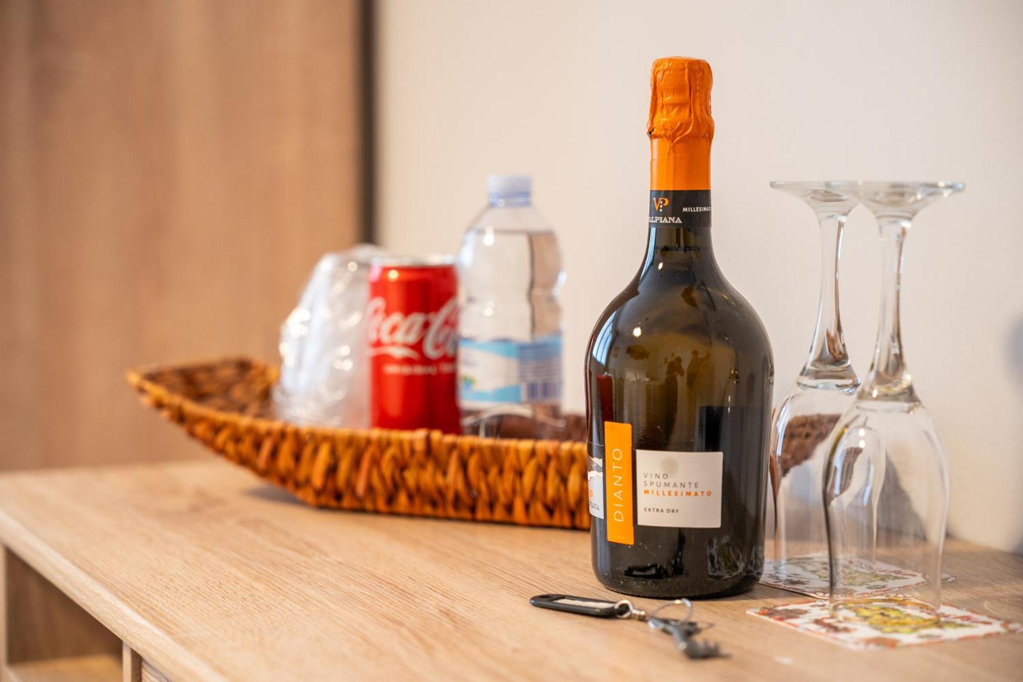 Catina Domus Hotel Катания Екстериор снимка