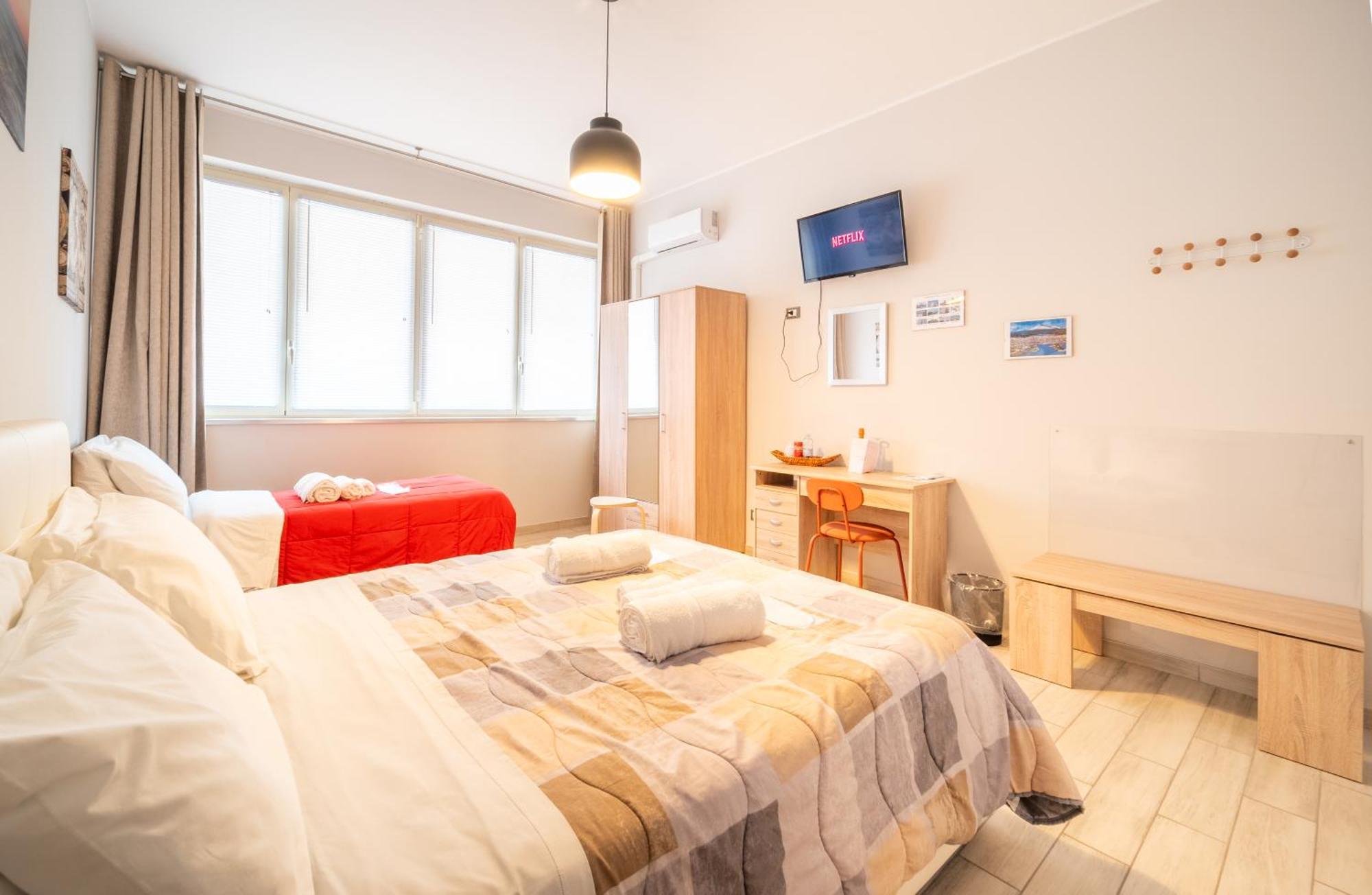 Catina Domus Hotel Катания Екстериор снимка